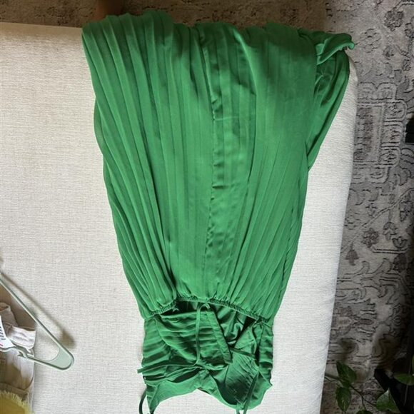 Green Midi Pleated Asos Strappy Dress - Picture 2 of 3